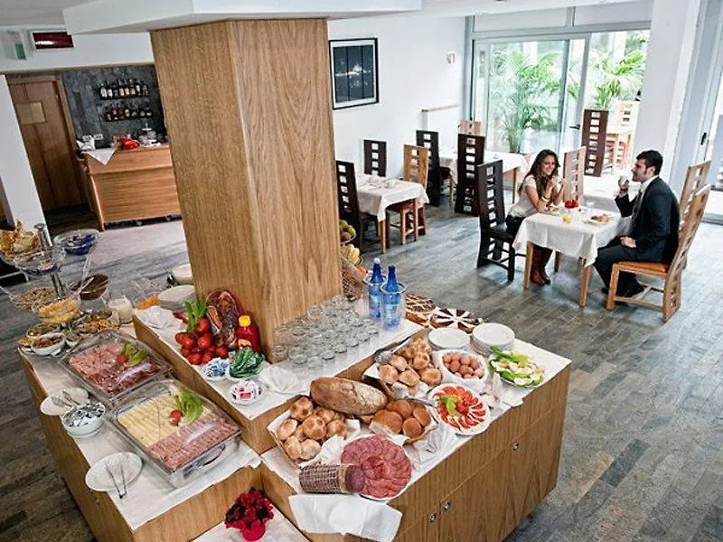 Ginevra Palace Hotel Rom 3*,