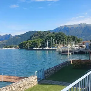 Apartment In Lake 1