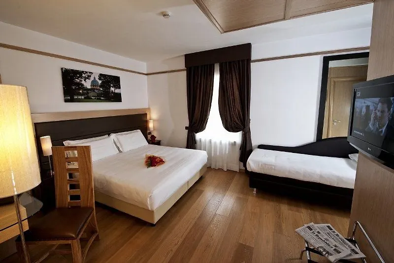 Ginevra Palace Hotel Roma